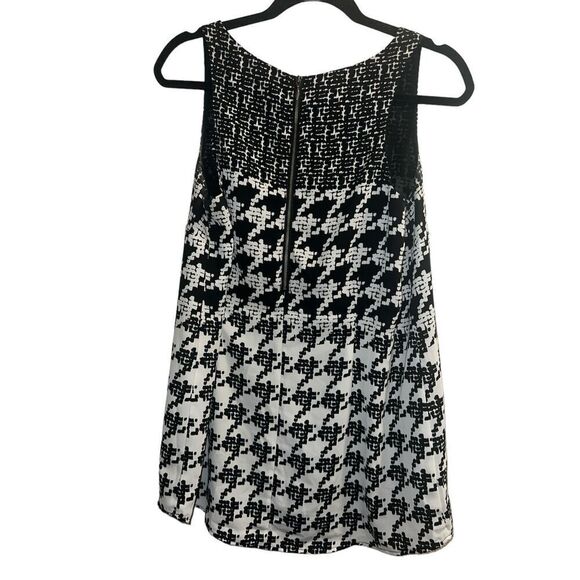 ✨Cabi Black Broken Check Houndstooth Sz Medium Blouse Tank✨ - Picture 5 of 8